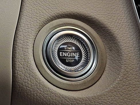 Certified 2022 Mercedes-Benz GLC 300 GLC 300 image 22