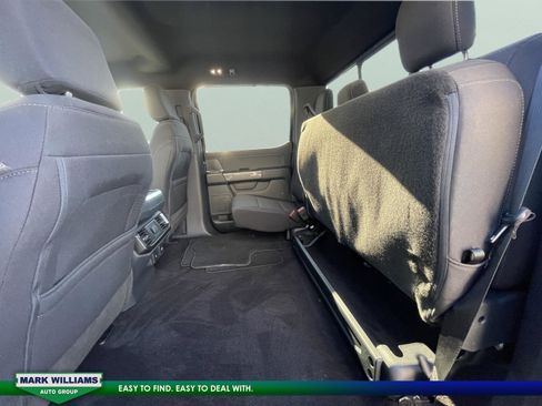 Certified 2022 Ford F150 XLT w/ Equipment Group 302A High image 33