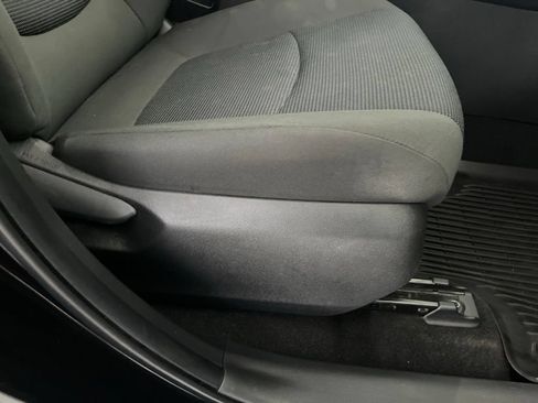 Used 2024 Toyota RAV4 LE AWD/4WD image 56