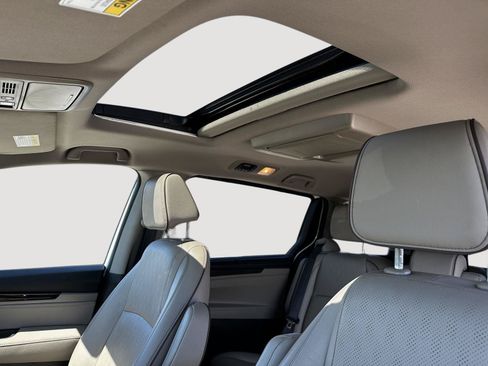 Certified 2024 Honda Odyssey Elite image 20