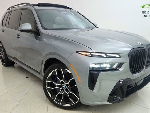 Used 2024 BMW X7 xDrive40i w/ Executive Package AWD/4WD image 97