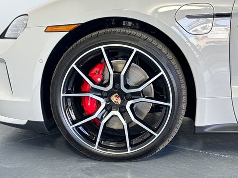 New 2026 Porsche Taycan 4S image 33