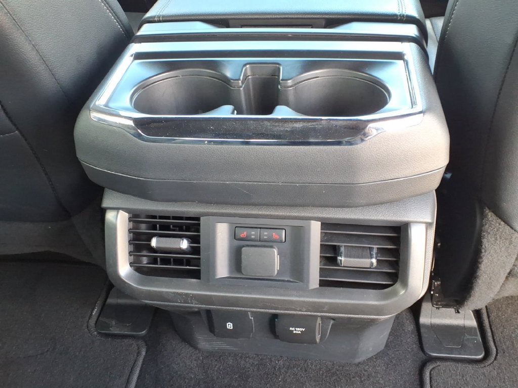 Used 2024 Ford F150 Lariat w/ Equipment Group 502A High AWD/4WD image 17