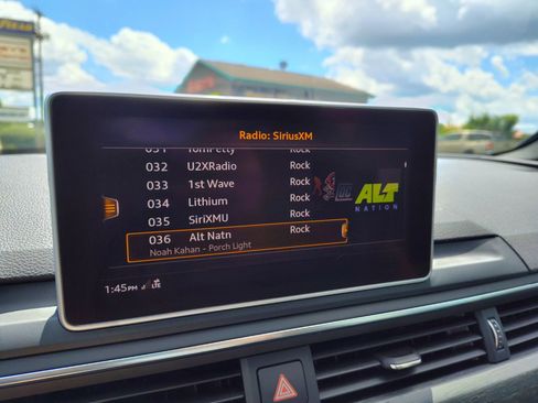 Used 2017 Audi A4 2.0T Premium Plus AWD/4WD image 18