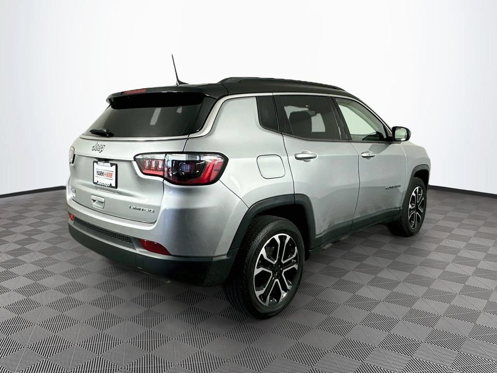 Certified 2022 Jeep Compass Limited AWD/4WD image 11