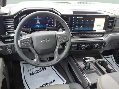 New 2026 Chevrolet Silverado 1500 ZR2 w/ LPO, Dark Essentials Package AWD/4WD image 19