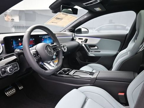 New 2025 Mercedes-Benz CLA 35 AMG 4MATIC image 21