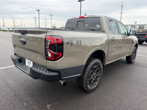 Used 2025 Ford Ranger Lariat w/ Black Appearance Package AWD/4WD image 5