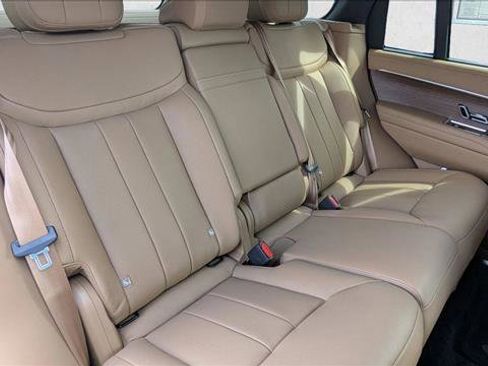 New 2026 Land Rover Range Rover SE AWD/4WD image 26