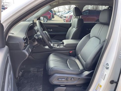 New 2026 Honda Pilot Touring image 8