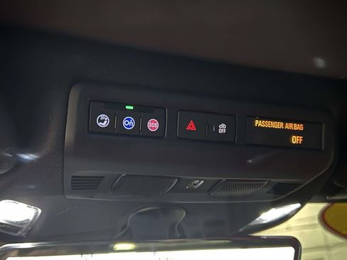 Used 2023 Chevrolet Corvette Stingray Preferred Cpe w/ Z51 Performance Package image 28