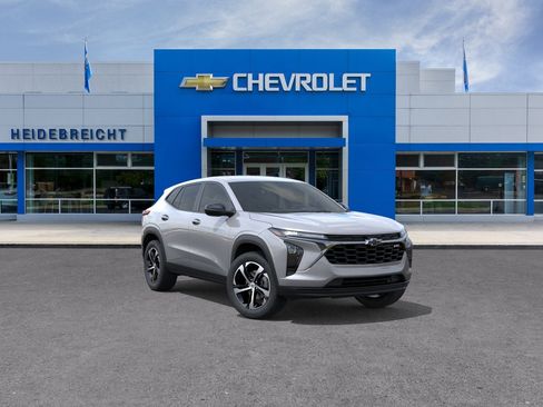 New 2026 Chevrolet Trax RS w/ Driver Confidence Package FWD image 25