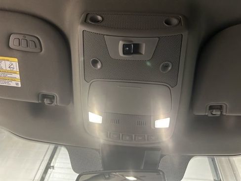 Certified 2019 Ford F150 Lariat AWD/4WD image 3