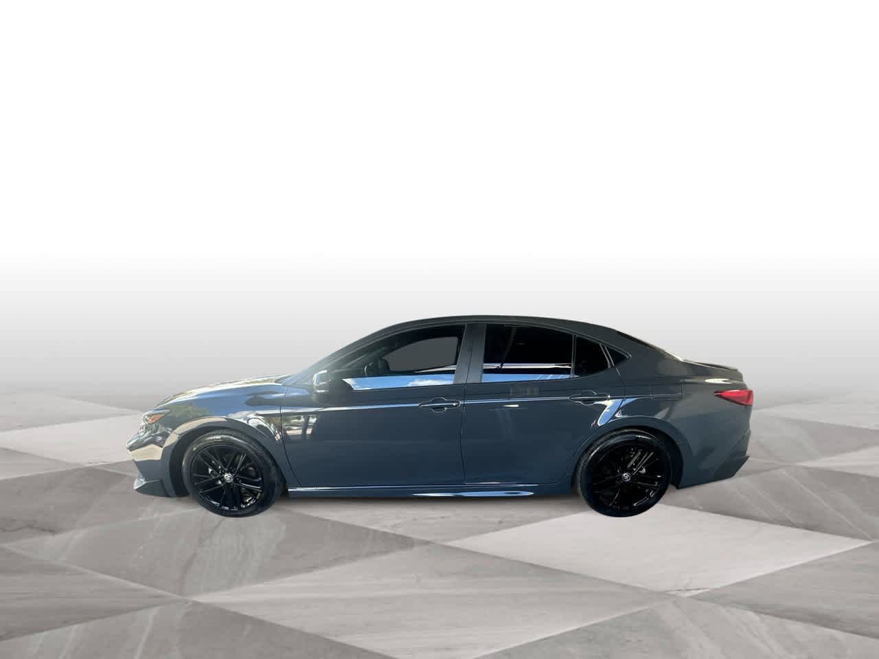 Used 2025 Toyota Camry SE FWD image 5