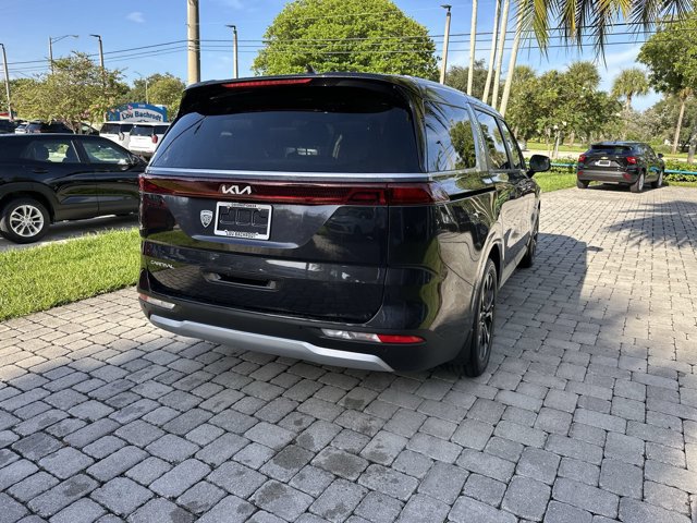 Used 2023 Kia Carnival EX w/ Paint Protection Package FWD image 37