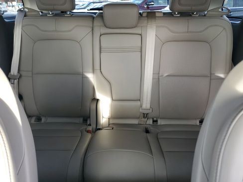 Certified 2024 Lincoln Corsair Premiere w/ Equipment Group 101A image 19