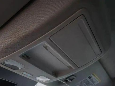 Used 2021 Ford Escape SEL image 43