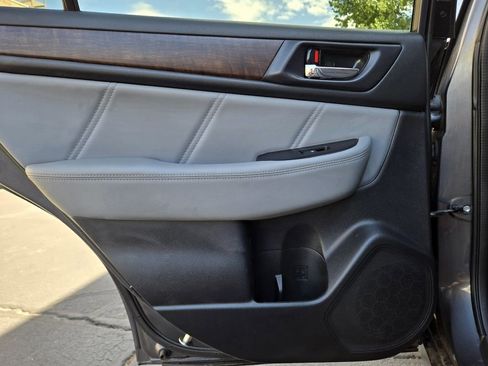 Used 2019 Subaru Outback 3.6R Limited image 34