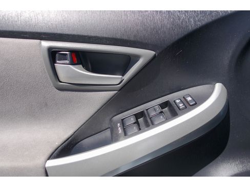 Used 2015 Toyota Prius Two FWD image 11