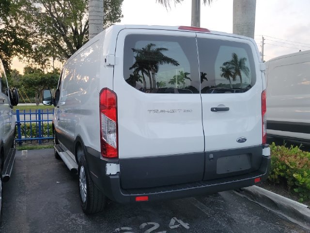Used 2025 Ford Transit 250 Low Roof w/ Exterior Upgrade Package RWD image 3