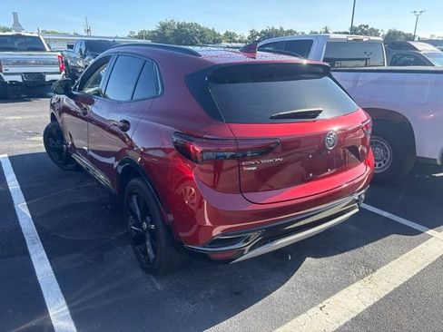 Used 2022 Buick Envision Essence w/ Sport Touring Package FWD image 8