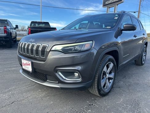 Used 2019 Jeep Cherokee Limited w/ Luxury Group image 1