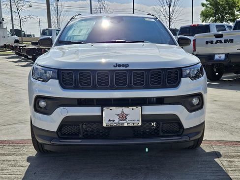 New 2026 Jeep Compass Latitude image 6