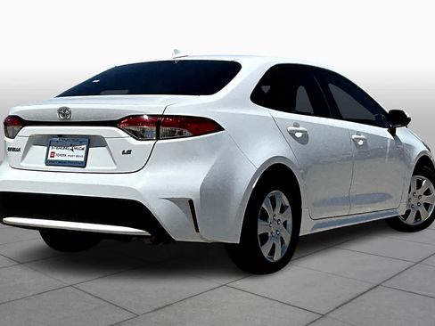 Used 2021 Toyota Corolla LE FWD image 13