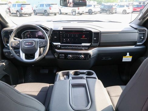 New 2026 GMC Sierra 1500 Elevation w/ Elevation Select Package AWD/4WD image 10