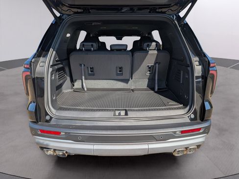 New 2026 Chevrolet Traverse LT w/ Enhanced Driving Package FWD image 21