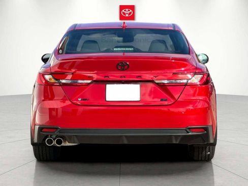 New 2026 Toyota Camry SE image 4