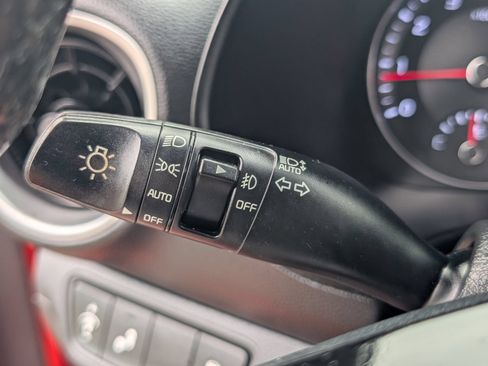 Used 2022 Kia Forte GT-Line w/ GT-Line Premium Package FWD image 34
