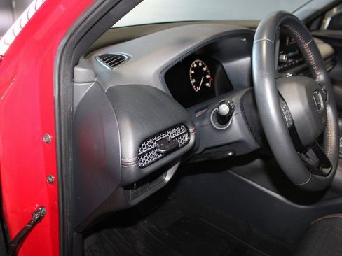 Used 2025 Honda HR-V Sport image 11