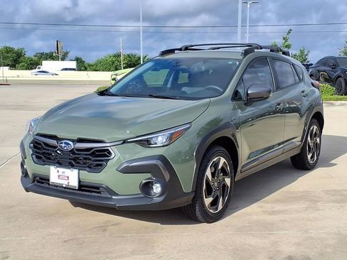 Certified 2024 Subaru Crosstrek 2.5i Limited w/ Crosstrek Mirror Package AWD/4WD image 3