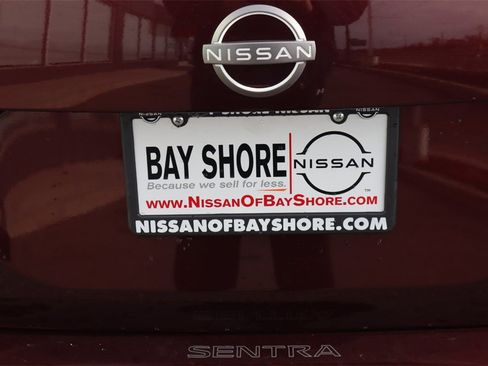 Certified 2025 Nissan Sentra SV image 30