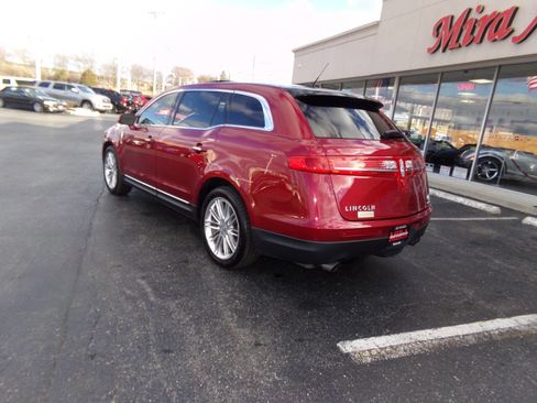 Used 2014 Lincoln MKT AWD w/ Equipment Group 201A image 9