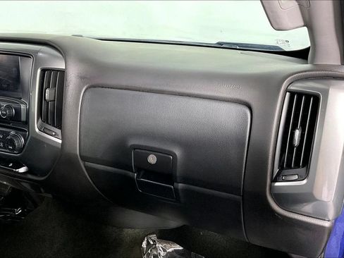 Used 2018 Chevrolet Silverado 1500 LT w/ All Star Edition AWD/4WD image 16