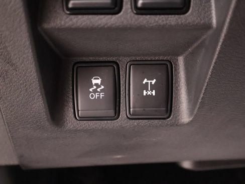 Used 2023 Nissan Frontier PRO-4X w/ Pro-4X Premium Package AWD/4WD image 28