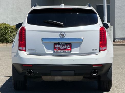 Used 2016 Cadillac SRX Luxury w/ Driver Awareness Package AWD/4WD image 8