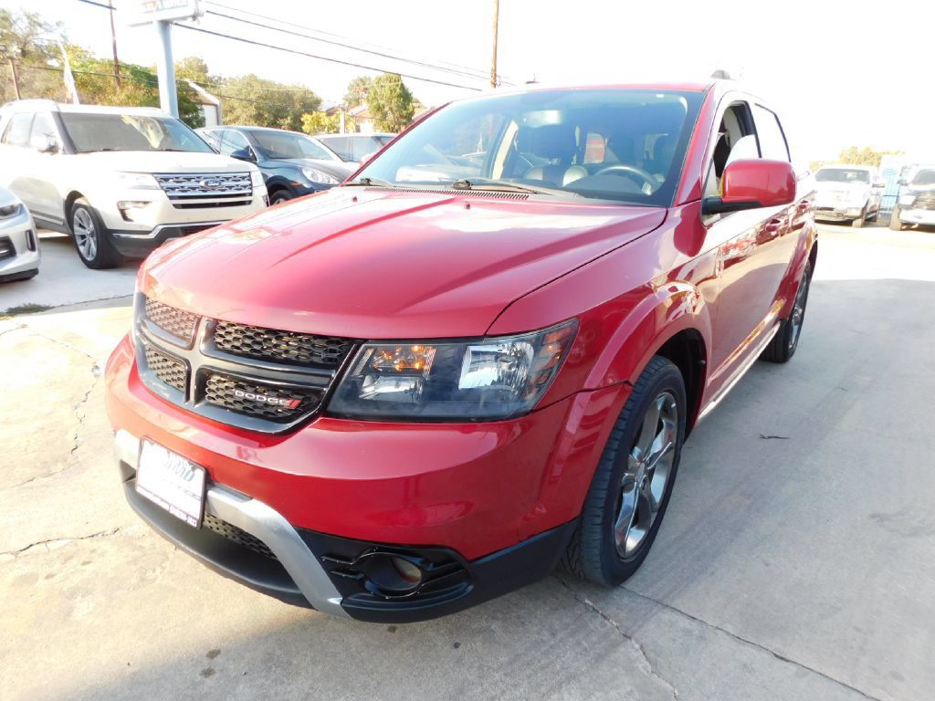 Used 2016 Dodge Journey Crossroad FWD image 3