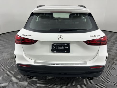 Used 2025 Mercedes-Benz GLA 35 AMG 4MATIC image 11