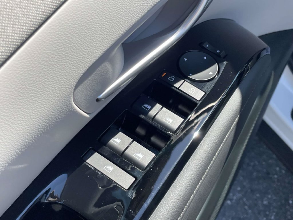 New 2026 Hyundai Tucson Limited AWD/4WD image 16