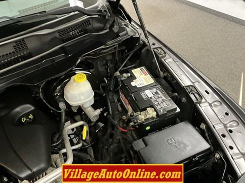 Used 2016 RAM 1500 Big Horn image 40