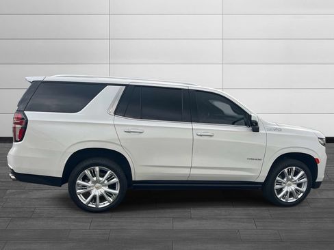 Used 2021 Chevrolet Tahoe High Country w/ Premium Package RWD image 6