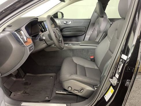 Certified 2024 Volvo XC60 T8 Plus w/ Protection Package Premier image 18