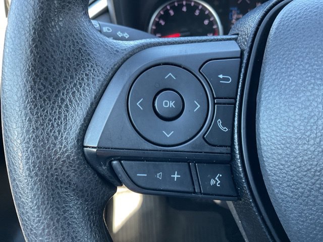 Used 2020 Toyota RAV4 LE FWD image 23
