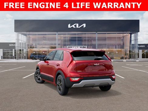 New 2025 Kia Niro LX image 4