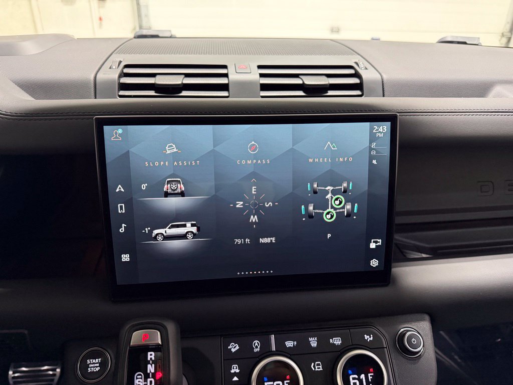 Used 2023 Land Rover Defender 110 Carpathian Edition AWD/4WD image 18