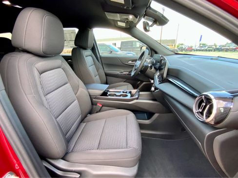 New 2026 Chevrolet Equinox LT w/ Safety and Technology Package image 26