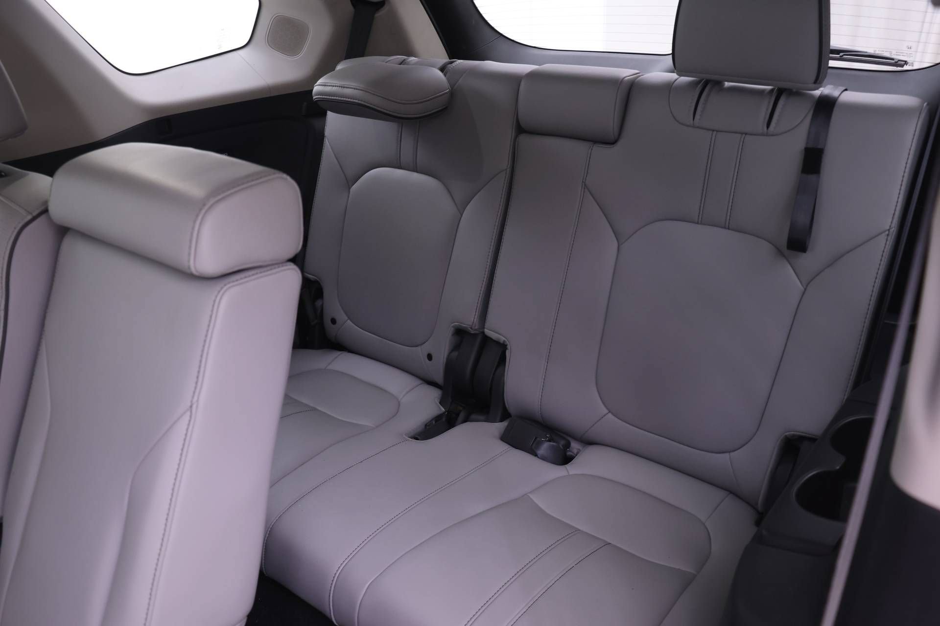 Certified 2023 Honda Pilot Elite image 12